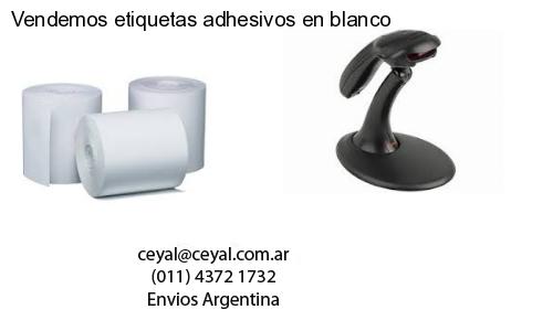 Vendemos etiquetas adhesivos en blanco