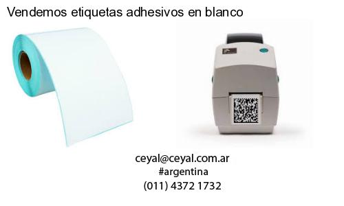 Vendemos etiquetas adhesivos en blanco
